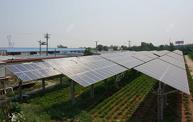 Heibei high-way building solar grid-on statation