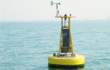 Solar power supply system for hydrometeorological monitoring